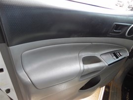 2015 Toyota Tacoma SR5 White Extended Cab 4.0L AT 2WD #Z24681